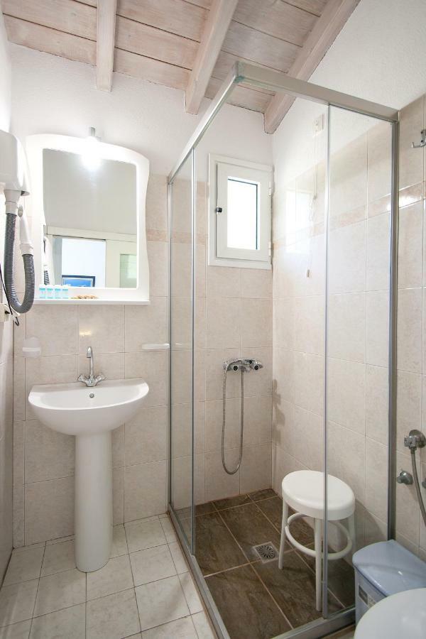 Hotel Rea Megali Ammos  Luaran gambar